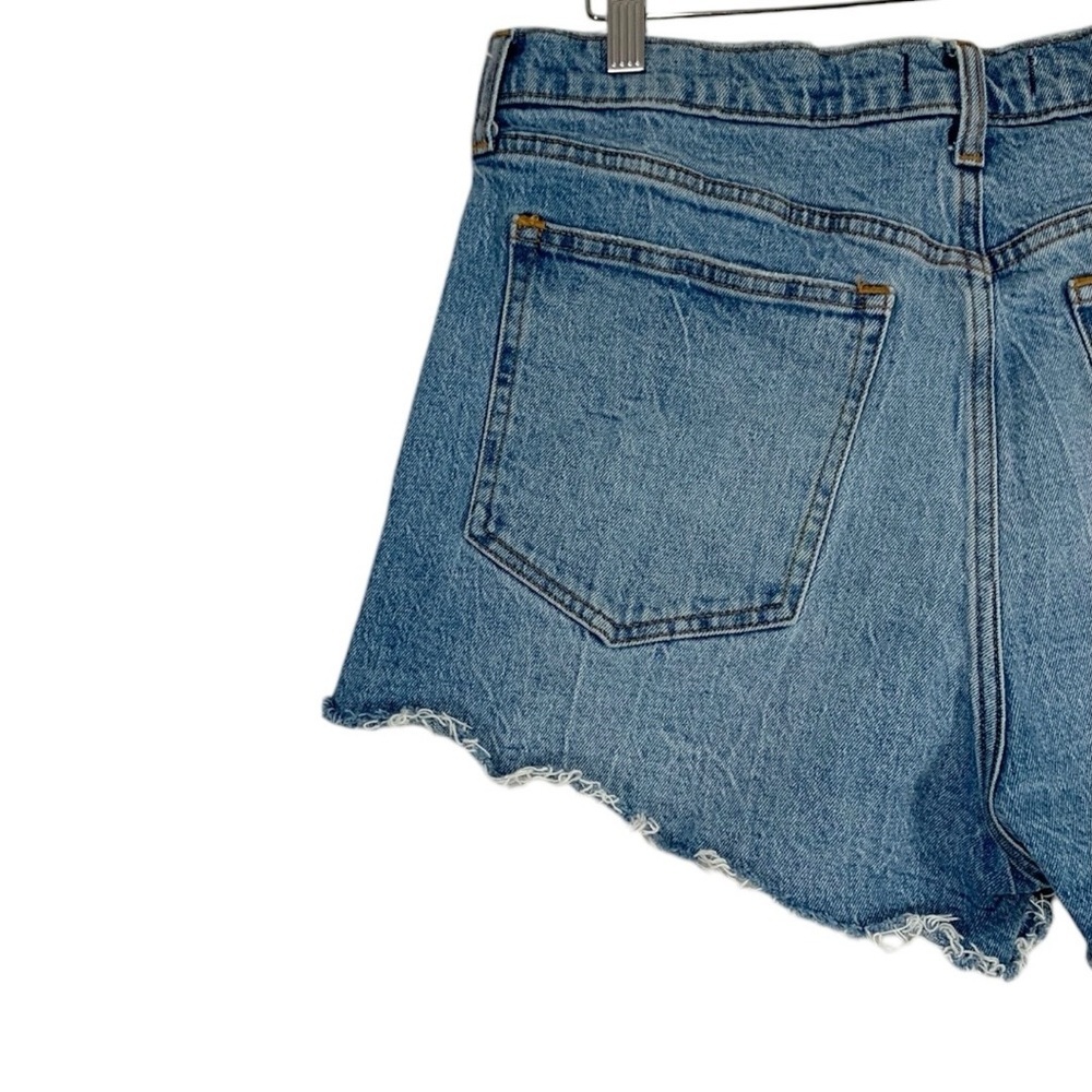 Abercrombie & Fitch High Rise Mom Shorts  Size 33 - Picture 7 of 10